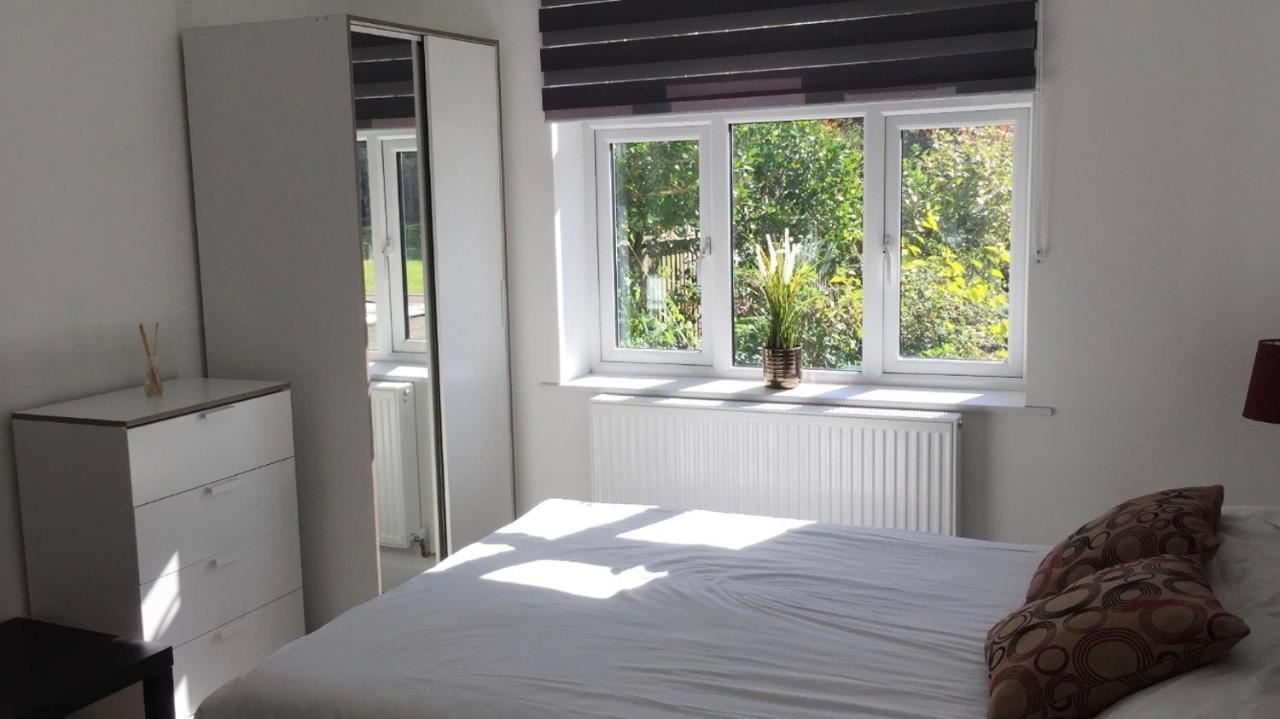 Quiet Studio By Lloyd Park Apartamento South Norwood Exterior foto
